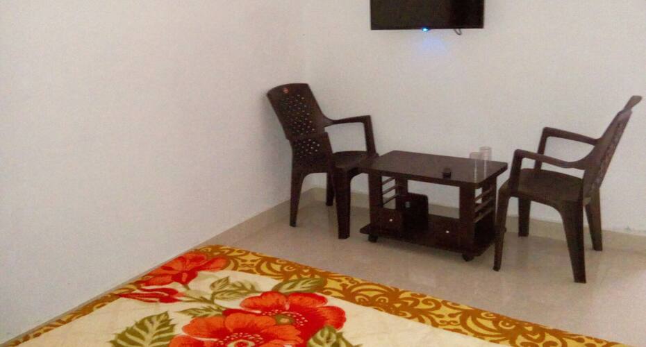 FIROZ MAKRANI HOME STAY, Sasan Gir 3